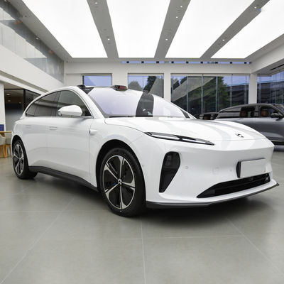 良い価格 パーソナライズされたNIO ET5T 5 シートワゴン 純電動 最長走行距離 610km 加速4s/100KM 四輪駆動 インテリジェント駆動 L2 オンライン
