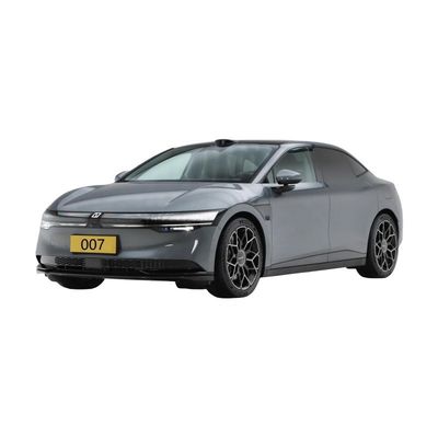 良い価格 2024 Zeekr 007 純電動 2WD 4WD 422hp 646hp メンテナンスフリーロード酸電池と255/40 R20タイヤ オンライン