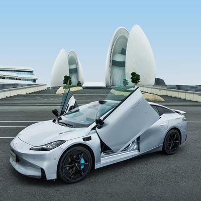 良い価格 急速充電 スーパーGT エネルギー車両 カテゴリー 2500-3000mmホイールベース ルクジュアリーレベル 2024 Aion Hyper GT 電動スポーツカー オンライン