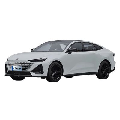 良い価格 チェンガンユニ-v 2024 1.5T 2.0T 1.5 2.0 ev 188P ガソリンSUV 138KW LEDヘッドライト 4680*1838*1430mm 1838*4680*1430mm オンライン