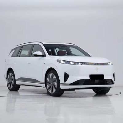 良い価格 純電動車 ドンフェン・イパイE008 電動SUV オート AWD マックス バージョン R21 タイヤサイズ 7座 オンライン