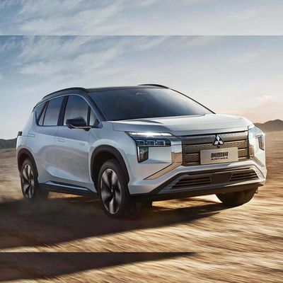 良い価格 走行距離520km 三?? AIRTREK 中国電動車4 4輪車 車両 長さ×幅×高さ mm 4630*1920*1728 オンライン