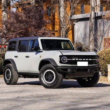 良い価格 2024 フォード ブロンコ エバーグレーズ 2.3T AWD ターボエンジン付き電気自動車 左方向 卓越した性能 オンライン