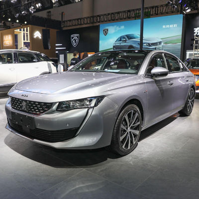 良い価格 2023年 Peugeot 508L ガソリン駆動車両 自動エアコンとリアカメラ 最高の運転体験を オンライン